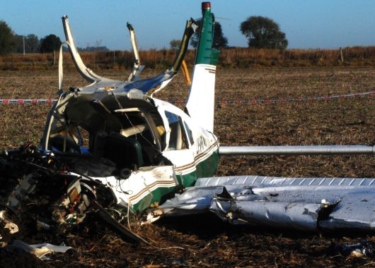 Cuatro muertos al estrellarse una avioneta en Venado Tuerto (foto 1)