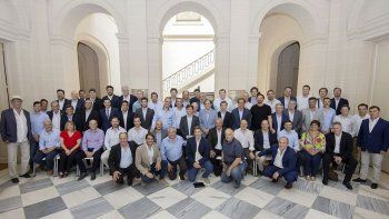 El Gobierno recibir&aacute; este lunes a intendentes bonaerenses para analizar las medidas adoptadas frente al avance del coronavirus (Imagen de archivo).&nbsp;