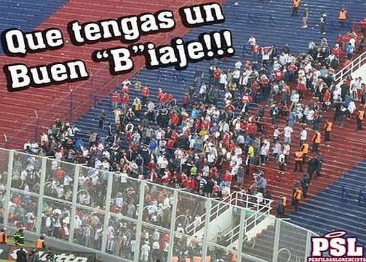 San Lorenzo se burló de Huracán con los tradicionales afiches (foto 4)