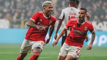 Vuelta y gol. Enzo Fernández volvió a jugar en Benfica y festejó en la Copa de Portugal.