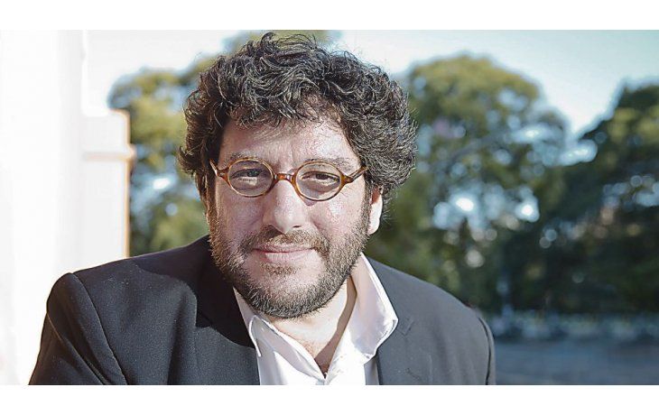 ámbito.com | Avelluto. “Nuestra vocación es llamar la atención sobre las ideas preconcebidas que el mercado europeo y las instituciones tienen en relación con el arte argentino. Nuestro objetivo es provocar una mirada más atenta sobre nuestros artistas en todo el mund