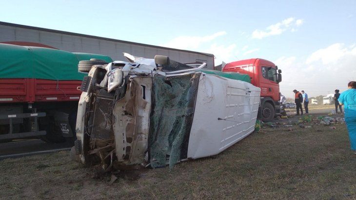 Accidente en cadena y corte de ruta en Córdoba.