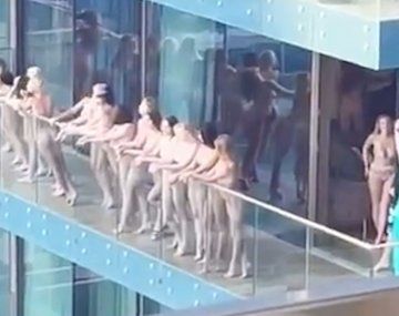Escándalo en Dubái: una decena de mujeres desnudas en un balcón fueron arrestadas por libertinaje