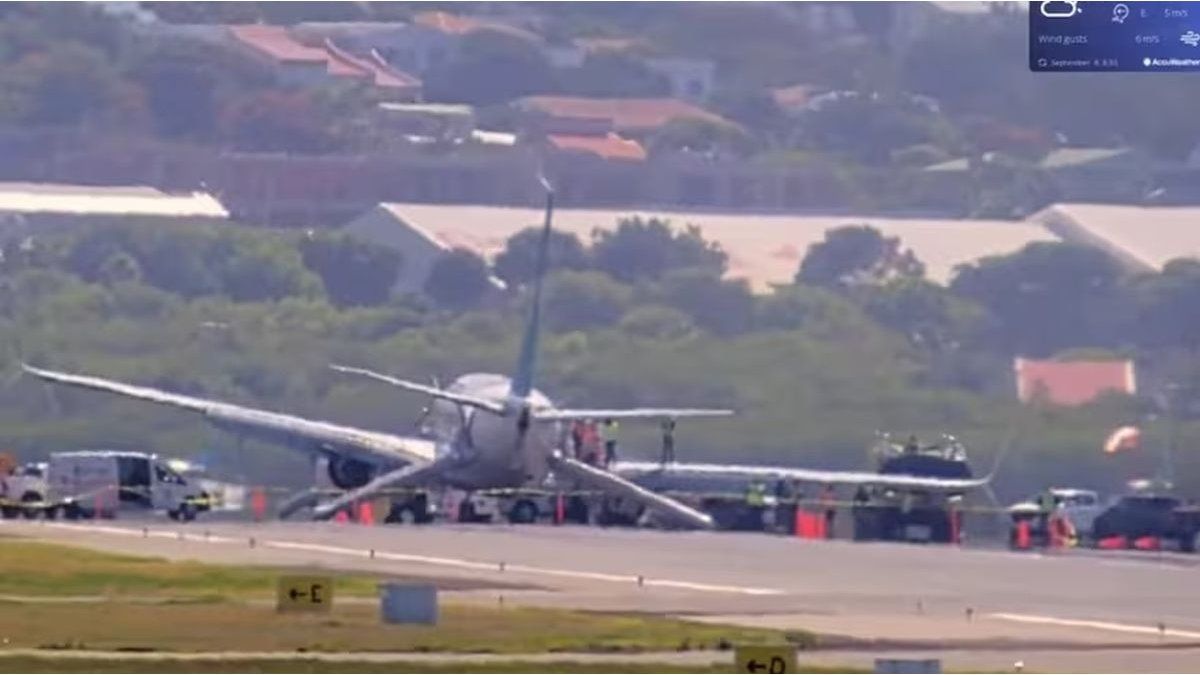 A plane collapsed when landing in the Caribbean: 164 passengers were evacuated
