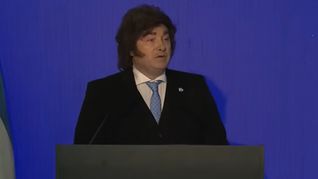 Javier Milei confirmó su firme compromiso con Israel, destacando la persistencia del antisemitismo global bajo nuevas formas. Javier Milei confirmó su firme compromiso con Israel, destacando la persistencia del antisemitismo global bajo nuevas formas.