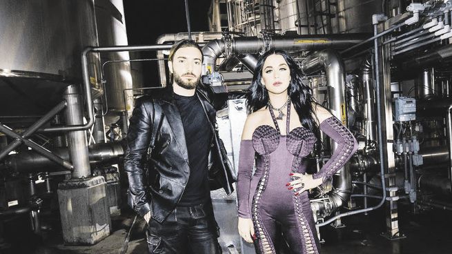 metaverso. Katy Perry y Aleso hicieron show 2021 con esa modalidad.