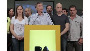Macri encabezó una conferencia de prensa en el Centro Único de Coordinación y Control (CUCC).