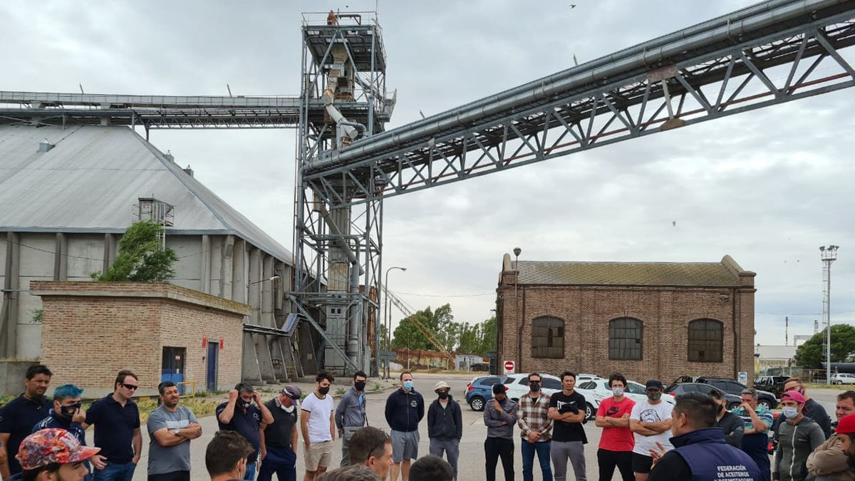 The Ministry of Labor decreed mandatory conciliation in the claim of oil producers for Income Tax