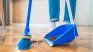 Broken Nylon stockings can be transformed into ideals to clean the home in an economical, practical and sustainable way. Broken Nylon stockings can be transformed into ideals to clean the home in an economical, practical and sustainable way.