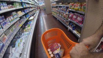 La canasta básica subió por encima de la inflación por cuarto mes consecutivo.