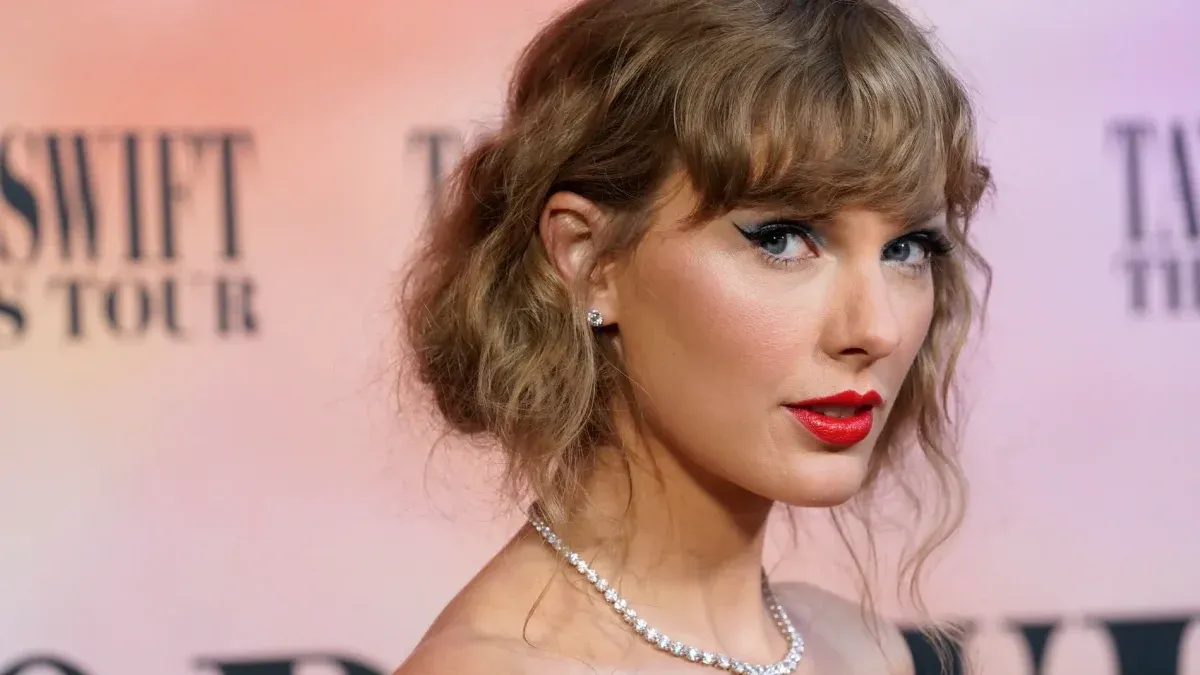 Taylor Swift Donated $5 Million To Help Those Affected By Hurricanes ...