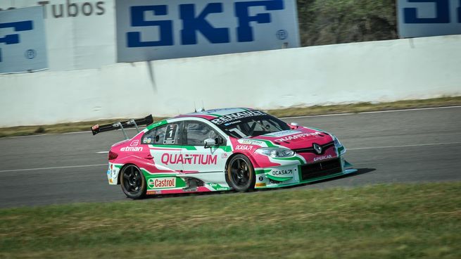 Pernía logró la pole en Alta Gracia, pero por una penalización largará octavo.