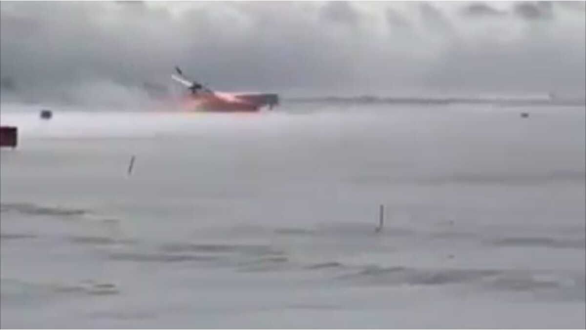 Toronto: This was the time when the Delta plane crashed
