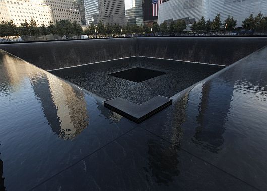 Monumento en conmemoración por los atentados del 11 de septiembre.