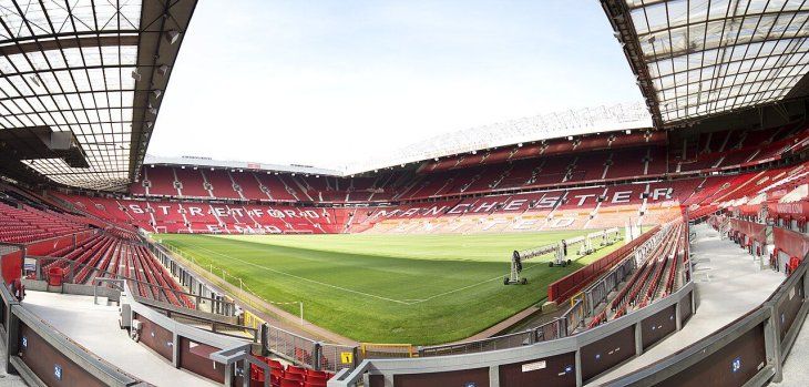 El Manchester United, uno de los clubes más importantes del fútbol, logró salvarse gracias a un perro.