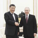 Según confirmó el canciller ruso, Serguéi Lavrov, tras una gira diplomática por Beijing, el líder ruso visitará el país asiático a mediados de 2026 para reforzar la alianza con Xi Jinping. Según confirmó el canciller ruso, Serguéi Lavrov, tras una gira diplomática por Beijing, el líder ruso visitará el país asiático a mediados de 2026 para reforzar la alianza con Xi Jinping.