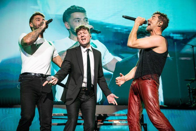 Pablo Tamagnini and Emanero got on stage with Bisbal to perform Pablo Tamagnini and Emanero got on stage with Bisbal to perform