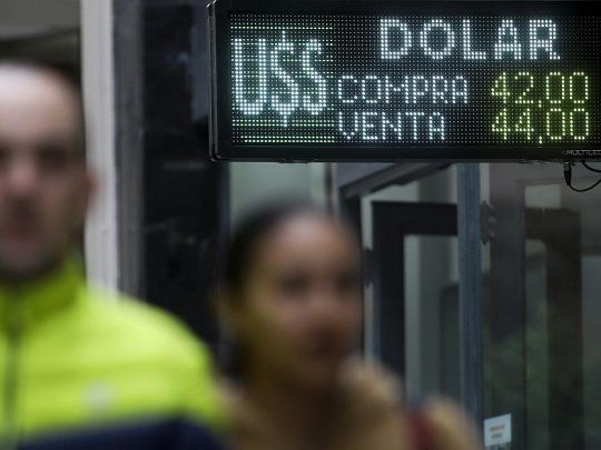 dolar 44.jpg