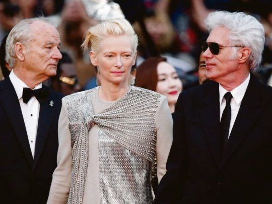Cannes. Bill Murray, Tilda Swinton y Jim Jarmusch en la alfombra roja.