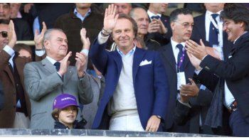 Andrea Della Valle piensa en vender Fiorentina porque no soporta más los insultos de los hinchas.
