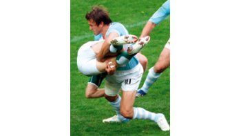 ámbito.com | Abrió el camino. La presencia de Juan Martín Hernández en los Sharks fue importante. Ahora Juani se mudó a París.