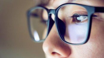 los 6 trucos infalibles para sacar rayones y suciedad de anteojos y gafas de sol