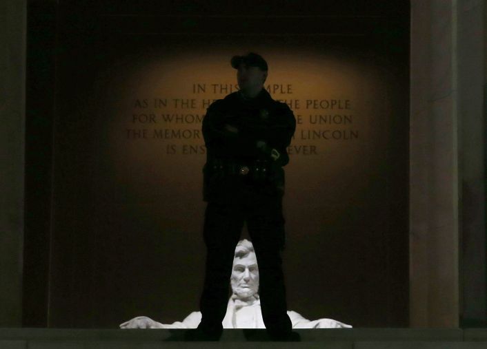 Por la parálisis cierran monumentos, museos y oficinas públicas (foto 1)