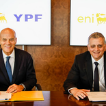 Horacio Marin, presidente y CEO de YPF, y el italiano Claudio Descalzi, CEO de Eni. Horacio Marin, presidente y CEO de YPF, y el italiano Claudio Descalzi, CEO de Eni.