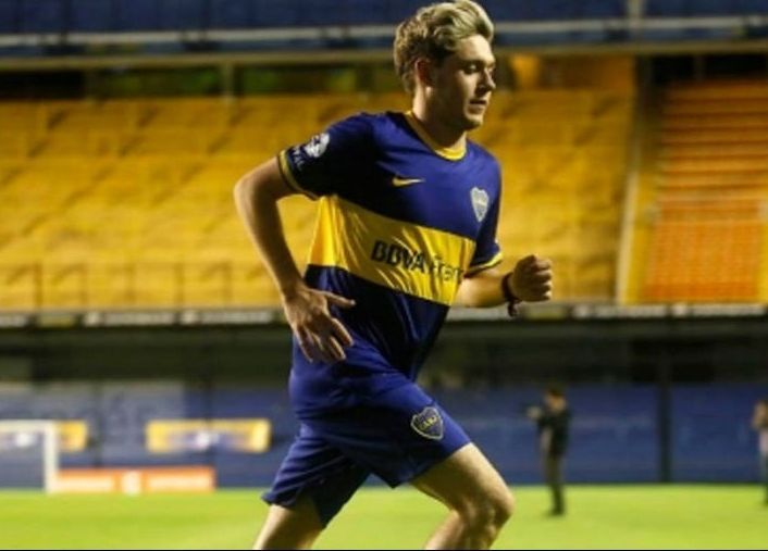 One Direction jugó un partido en La Bombonera.