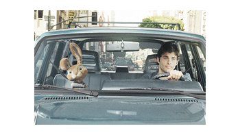 O’Hare y E.B. comparten pantalla en «Hop - Rebelde sin Pascua», el film de animación pascual para chicos.