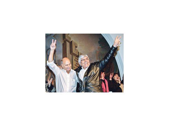 MOYANO: Sobran aliados para el exilio