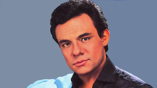 José José, uno de los músicos más populares de México.