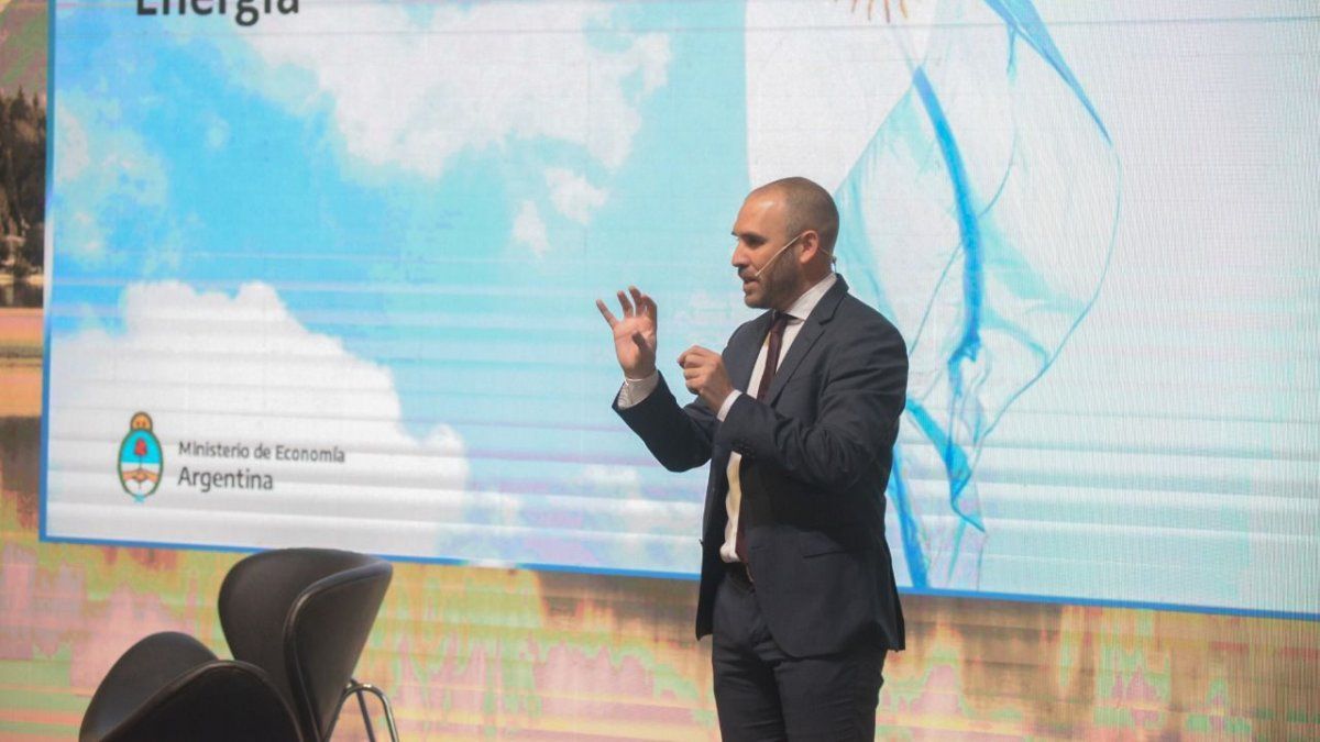 We no longer talk about debt, but about energy, mining and agribusiness