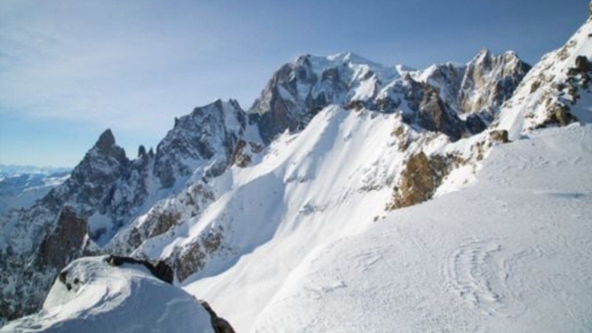 They warn that in the French Alps melts glaciers, snow and little water are missing