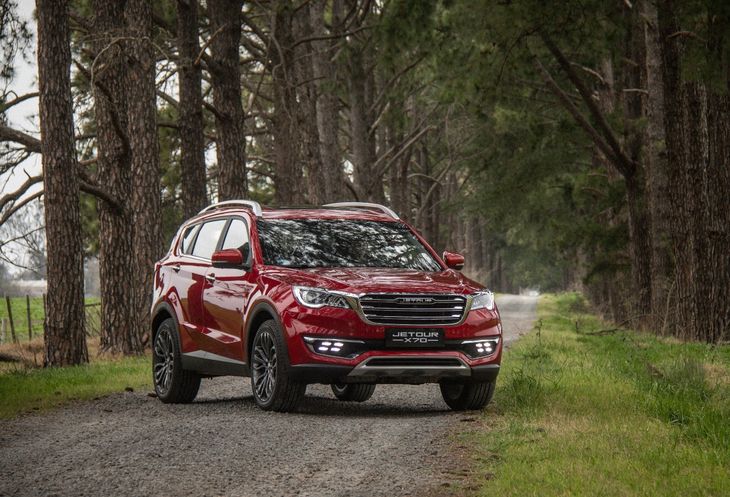 Jetour X70, technological SUV.