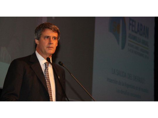 El ministro de Hacienda y Finanzas, Alfonso Prat Gay.