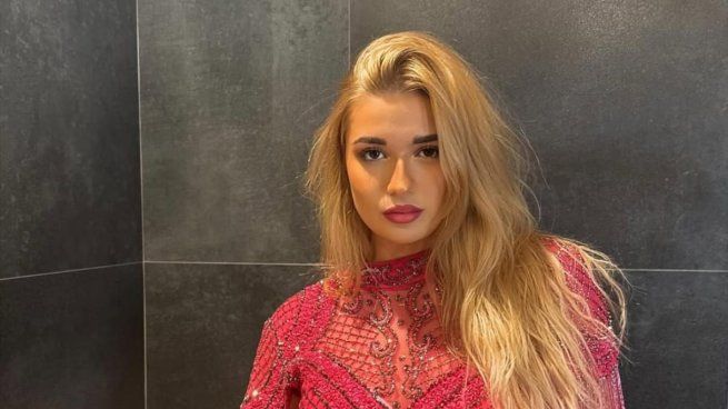 Claudia Calvo detalló que había criterios estrictos de selección basados en el aspecto físico.