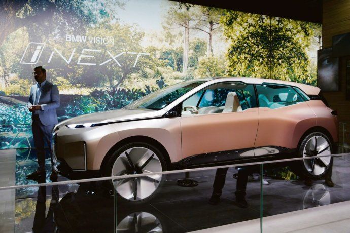 BMW iNEXT