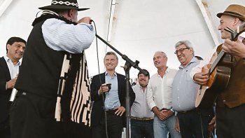 aliados. Días atrás Ramón Ayala (Uatre) recibió a Macri en Expoagro con mates y payadas. Sus aliados en el sello 62 Organizaciones empezaron a quejarse del trato que reciben de Sica, muy distinto al que tenían de Triaca.&nbsp;