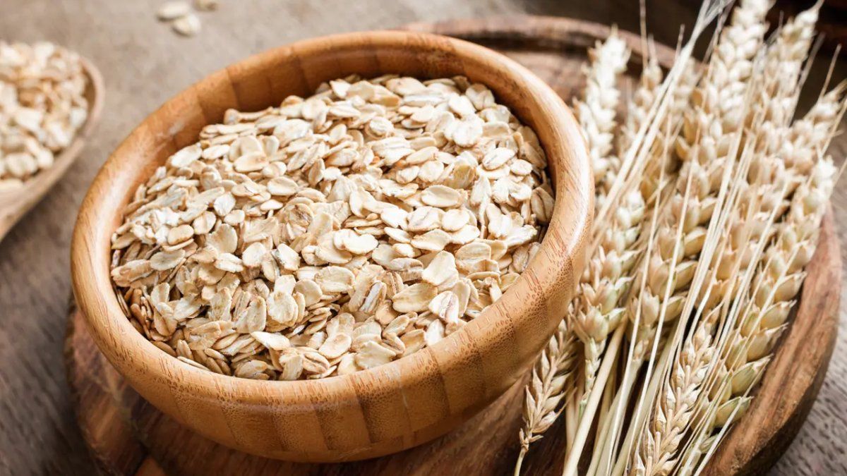 How to make oat water in 4 simple steps and what are its benefits
