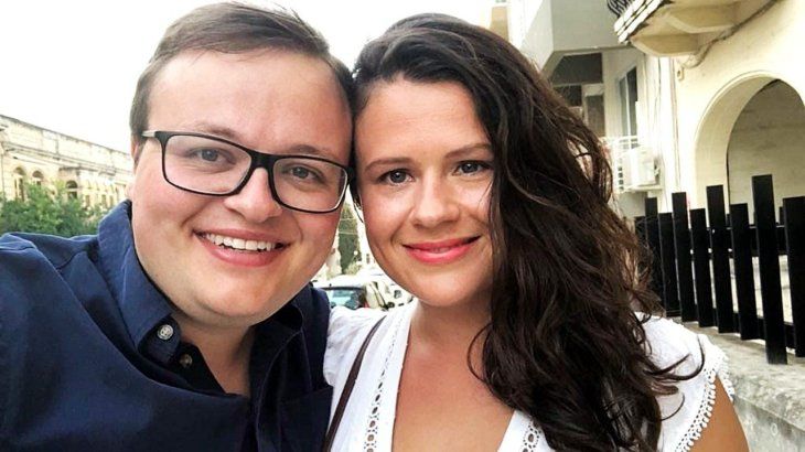 Se trata de la funcionaria Joani Reid, cuyo marido, David Taylor, fue arrestado junto a otros dos hombres.