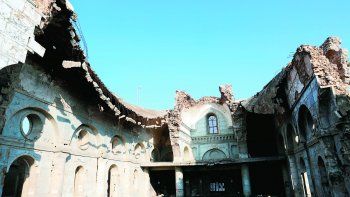 DESTRUCCIÓN. El papa Francisco visitará las iglesias demolidas por el Estado Islámico (EU) en Mosul. En 2015 la agrupación terrorista tomó el control de la ciudad y la declaró la capital del califato. Su llegada produjo un éxodo de fieles.