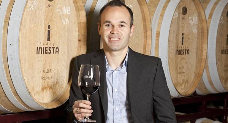 Andrés Iniesta incursionó en los negocios vitivinícolas. 