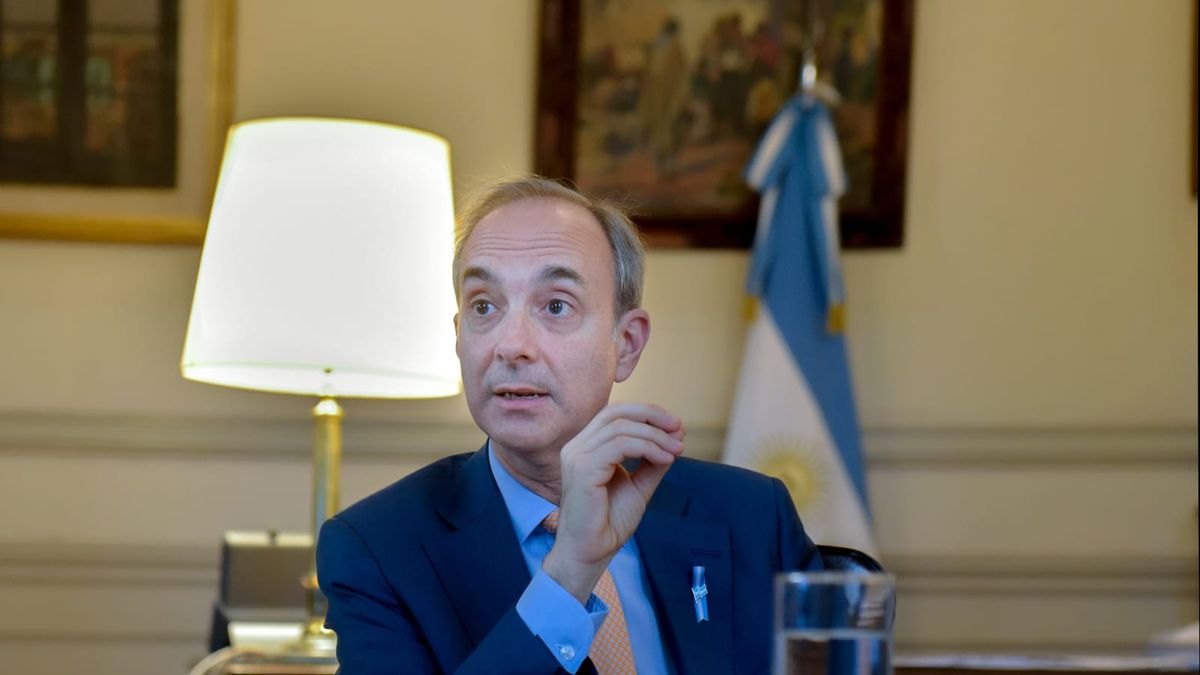 Secretary of Education defended the Budget: “It will go from the educating State to an educating society”