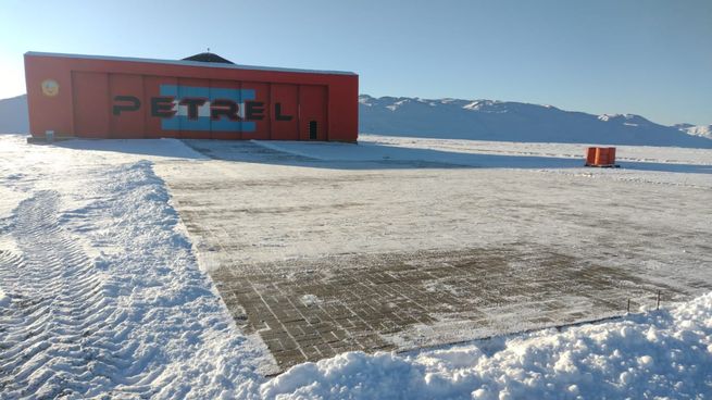 Modificarán la pista de la Base Antártica Petrel para recibir vuelos civiles.