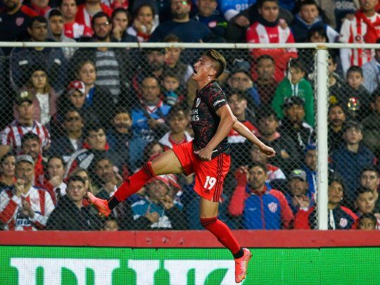 River gana en Santa Fe por la Liga Profesional.