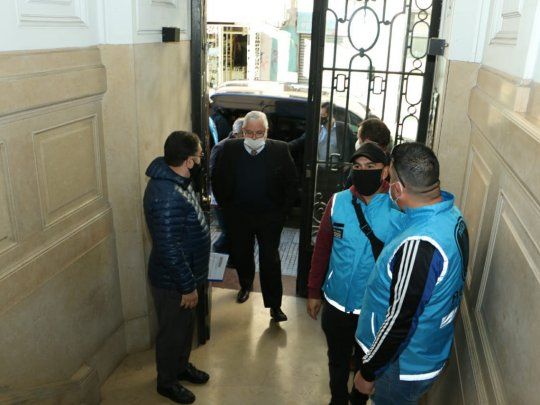 Fuerzas de seguridad desalojaron a los ocupantes del lugar.