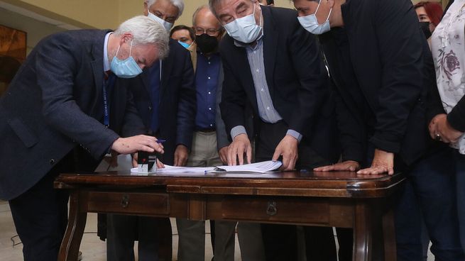 Acusación contra Piñera