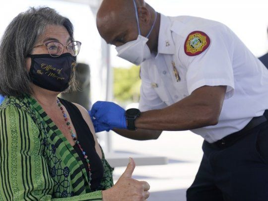 Se estima que Estados Unidos tendrá unos 300 millones de dosis remanentes cuando finalice su campaña de vacunación.