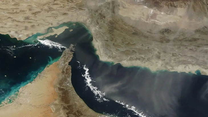 El Estrecho de Ormuz: el foco de atención de los operadores. El Estrecho de Ormuz: el foco de atención de los operadores.